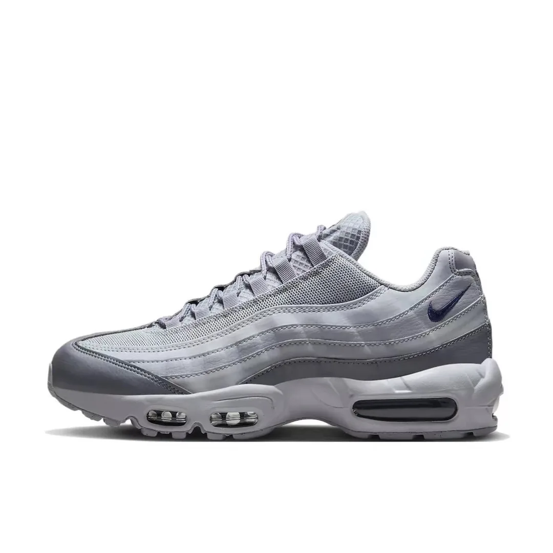 White Nike Air Max 95 — QC