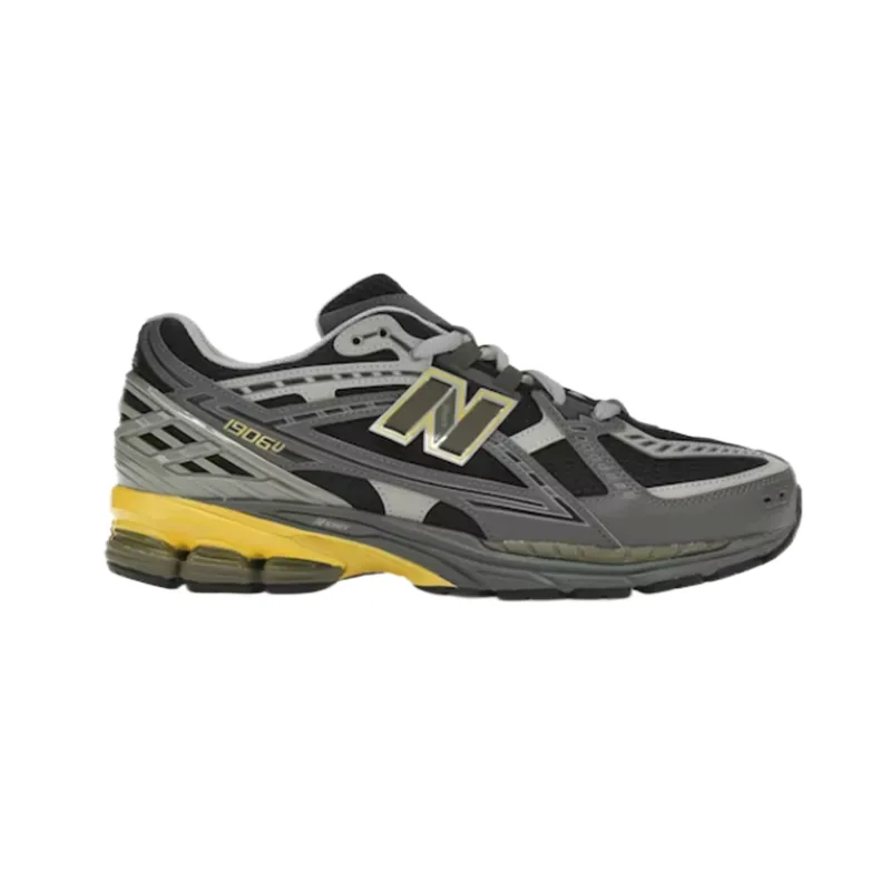 New Balance 1906R Runners — photo 5