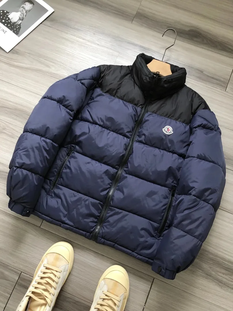 Moncler Down Jacket — Photo 6