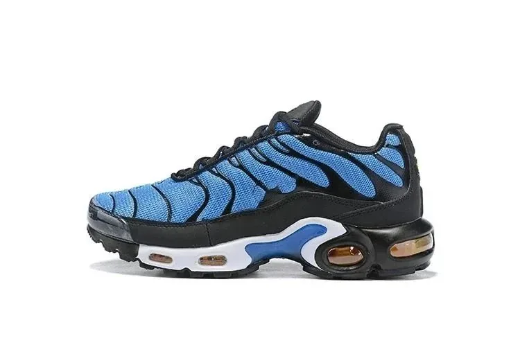 Nike Air Max Plus (TN) Lace-Up Running Shoes — Photo 15