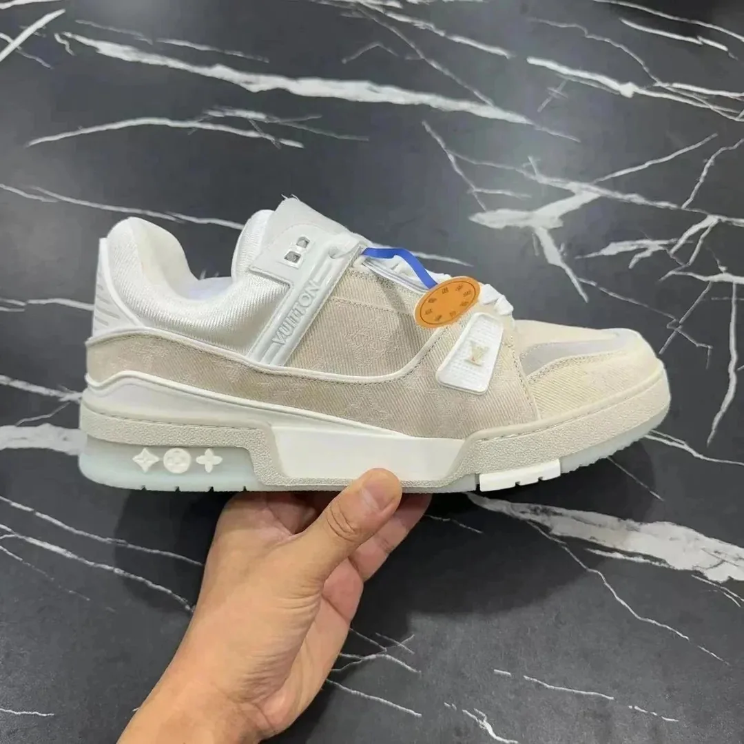 Louis Vuitton LV Trainer White Custom Trainers — Photo 3