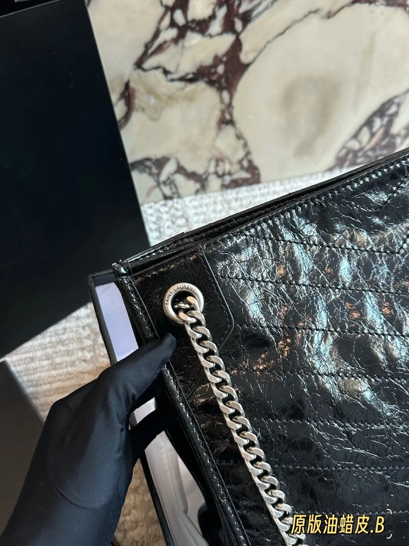 Saint Laurent Niki Shopping Tote Bag — QC