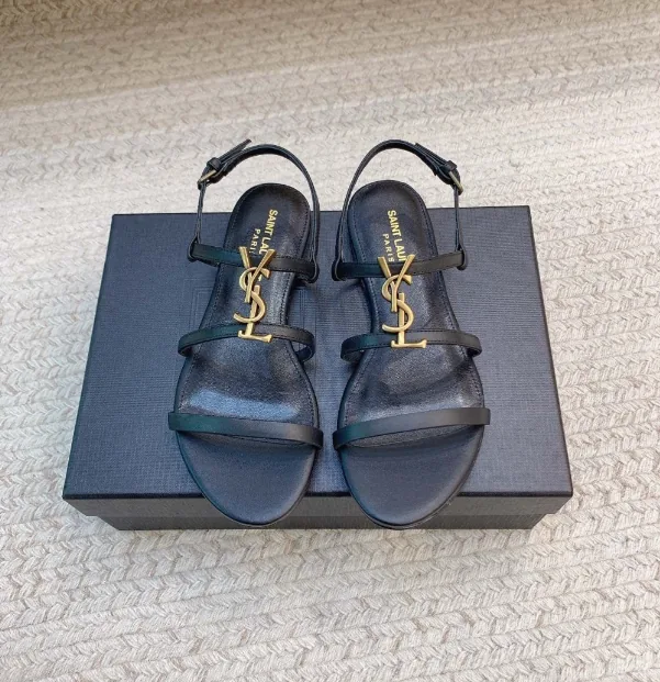 Women's Flat Sandal Slides — QC