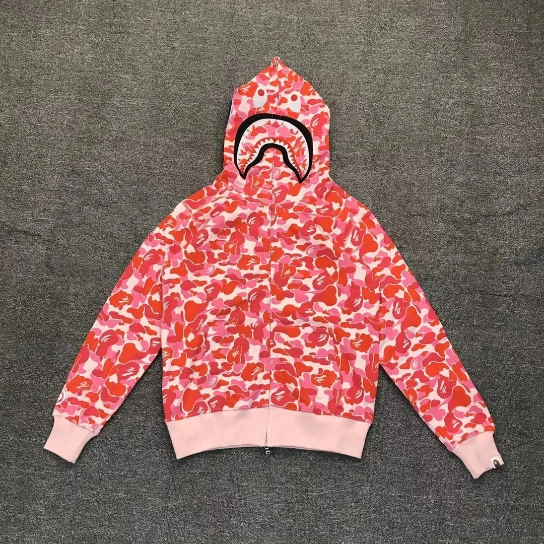 Pullover Hoodie — Photo 4
