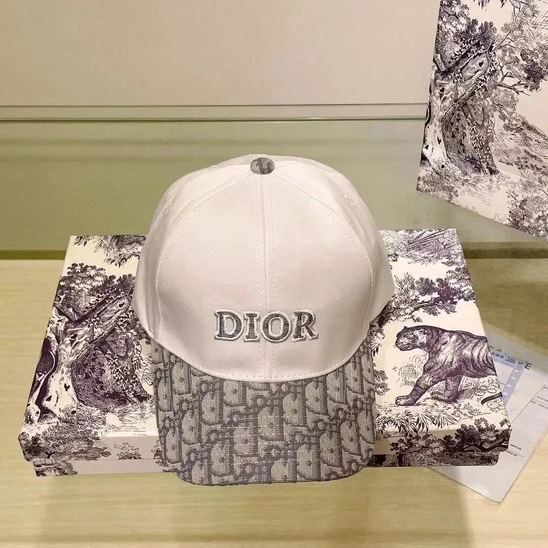 Fendi FF Logo Baseball Cap Collection — Photo 6