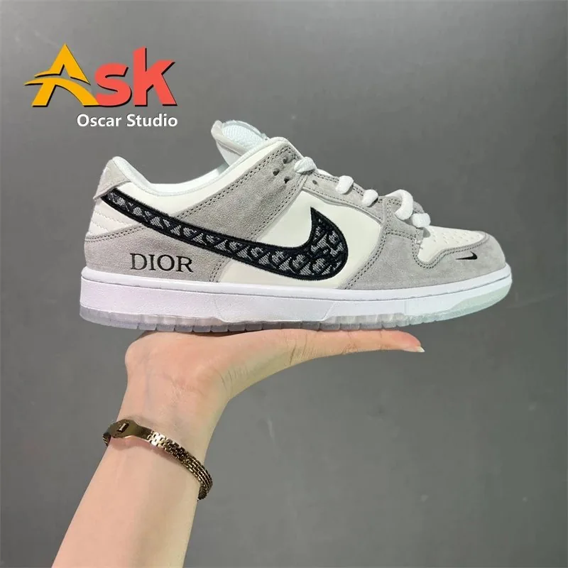 Nike SB Dunk Low Lace-Up Running Shoes — QC