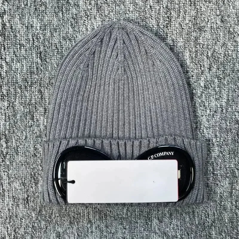 Ribbed Knit Beanie — QC