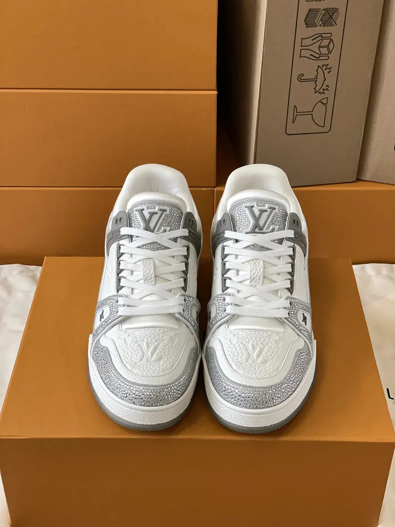 Louis Vuitton LV Trainer Dior Crystal Sneakers — Photo 13