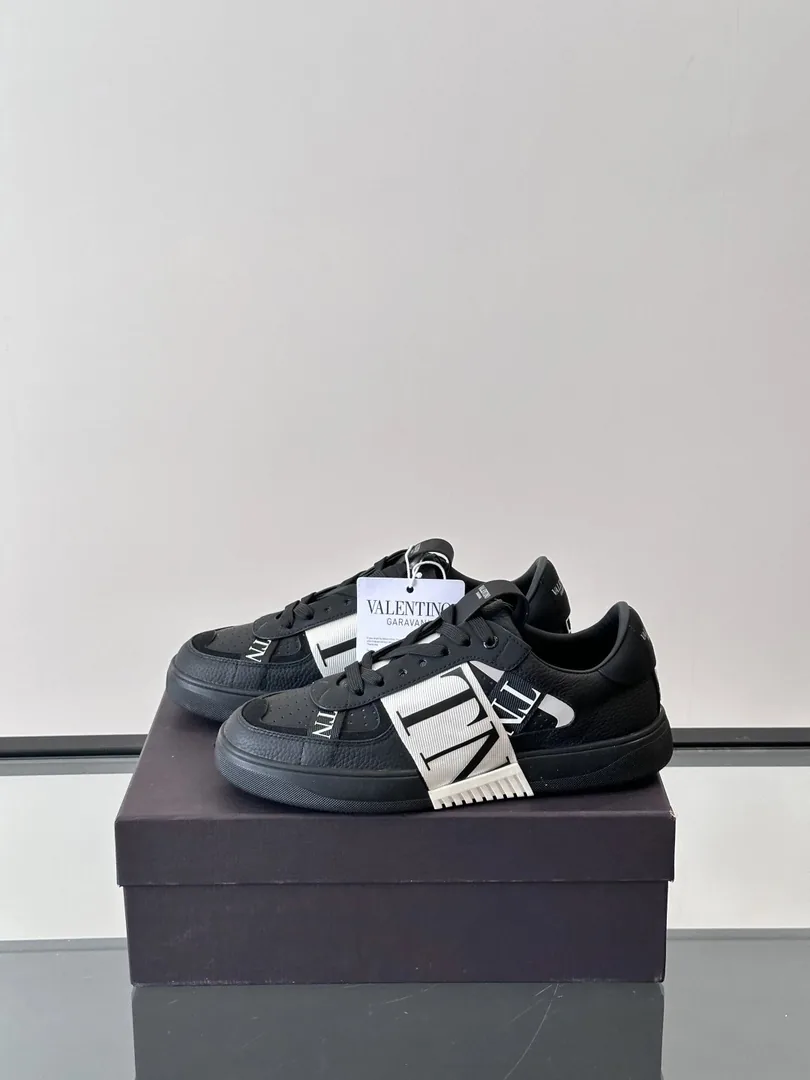 Valentino VL7N Grey Leather Loafers — Photo 3