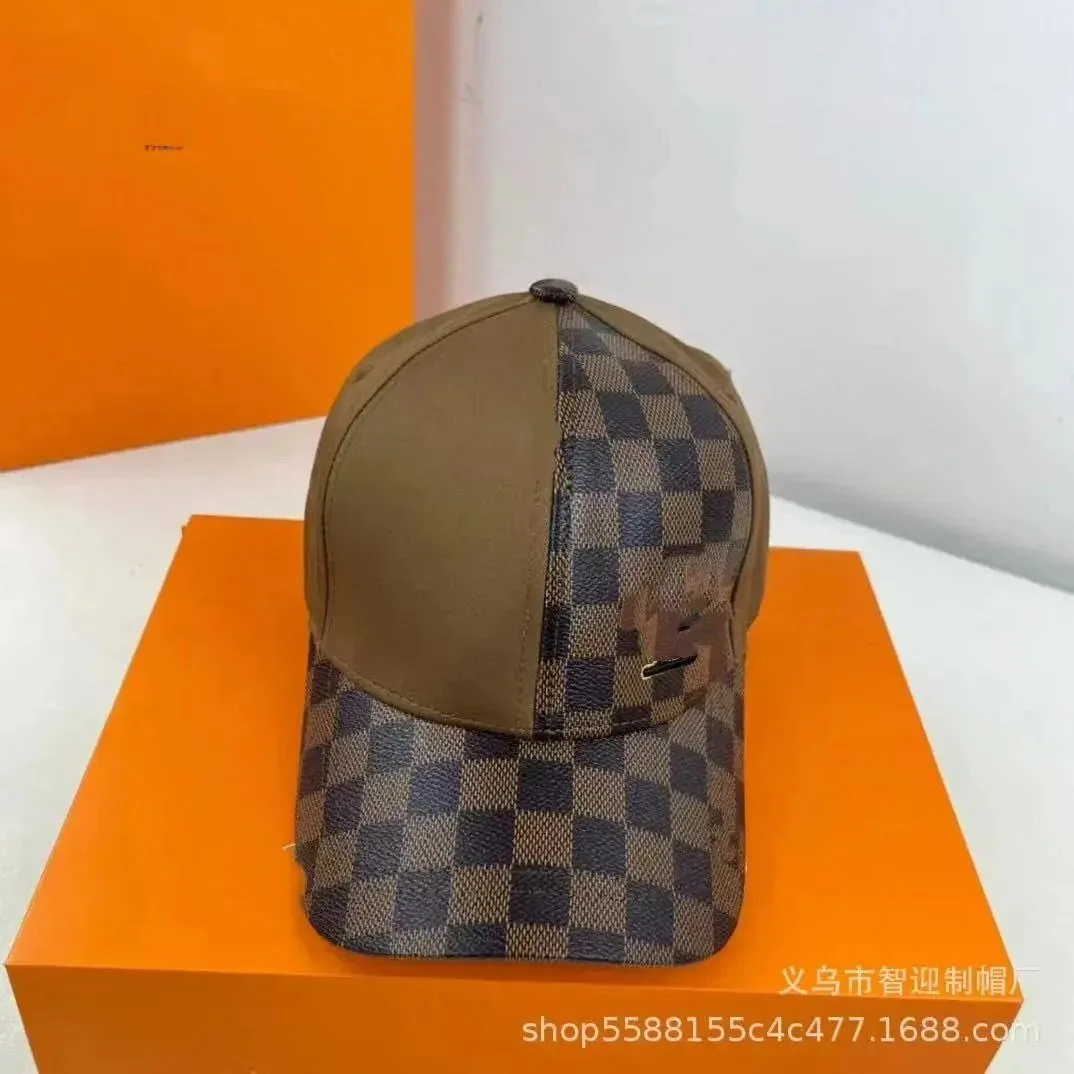 Bucket Hat — Photo 3