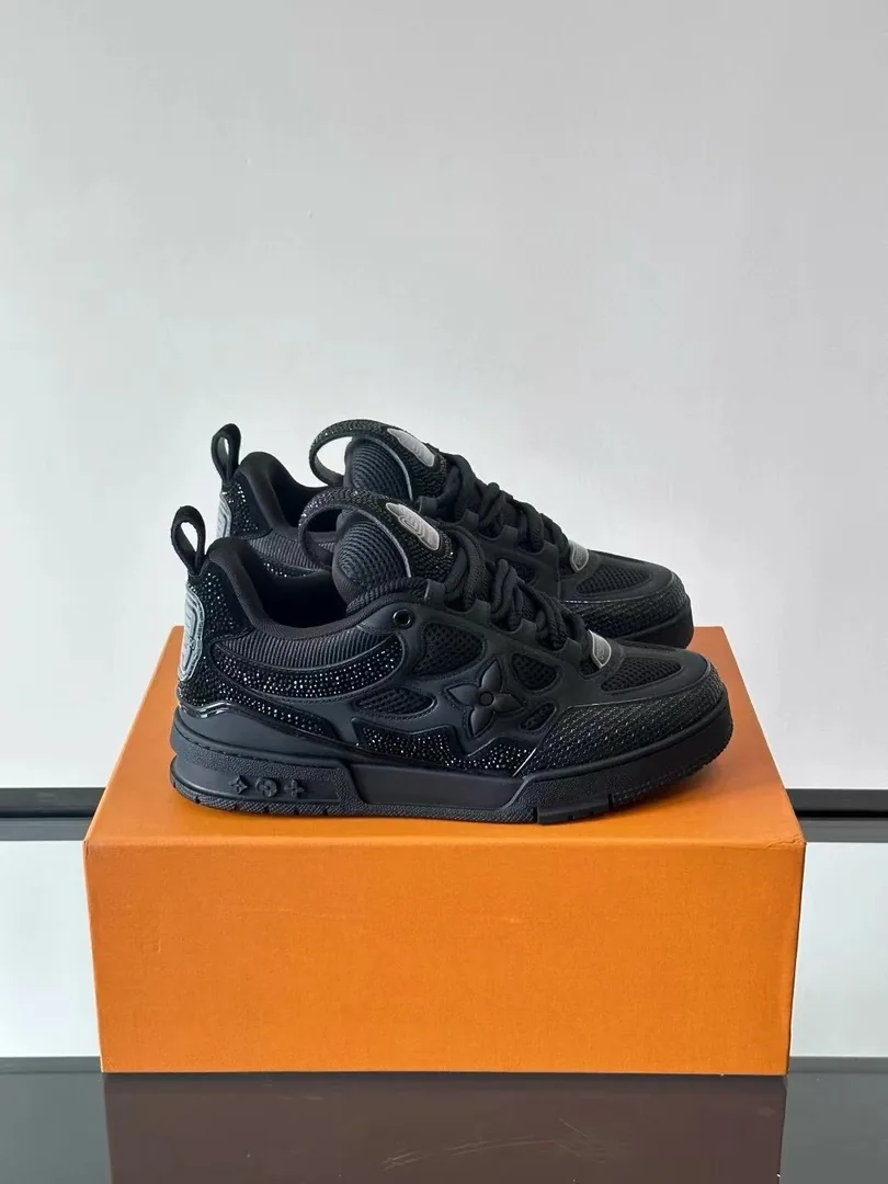 Louis Vuitton LV Skate Sneaker Grey Shoes — photo 10