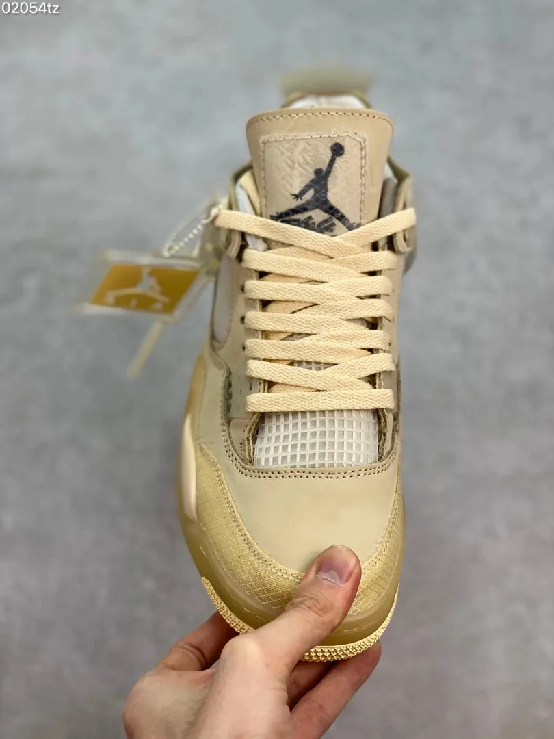 Air Jordan 4 Off-White — photo 10