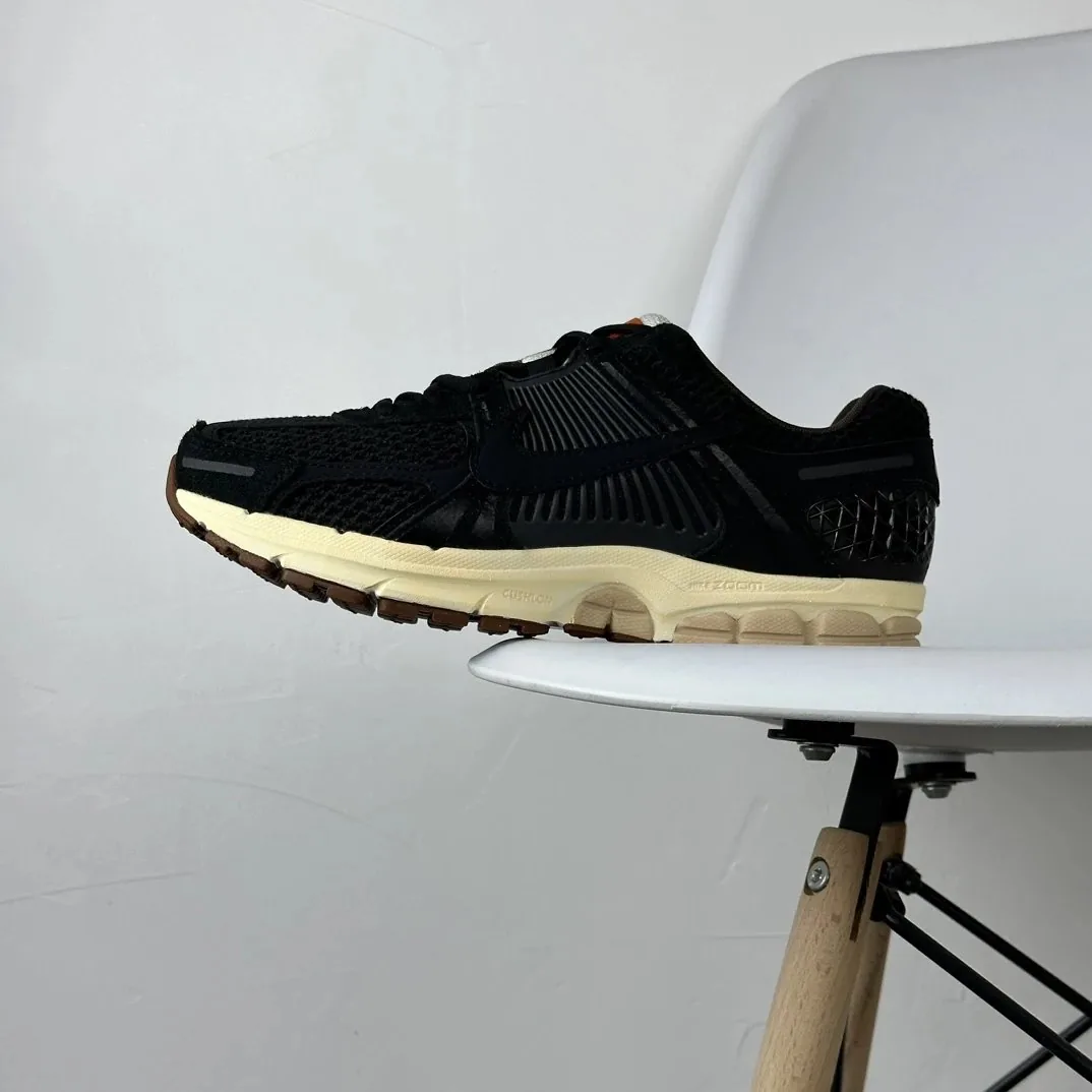 Nike Vomero 5 Air Zoom — Photo 7