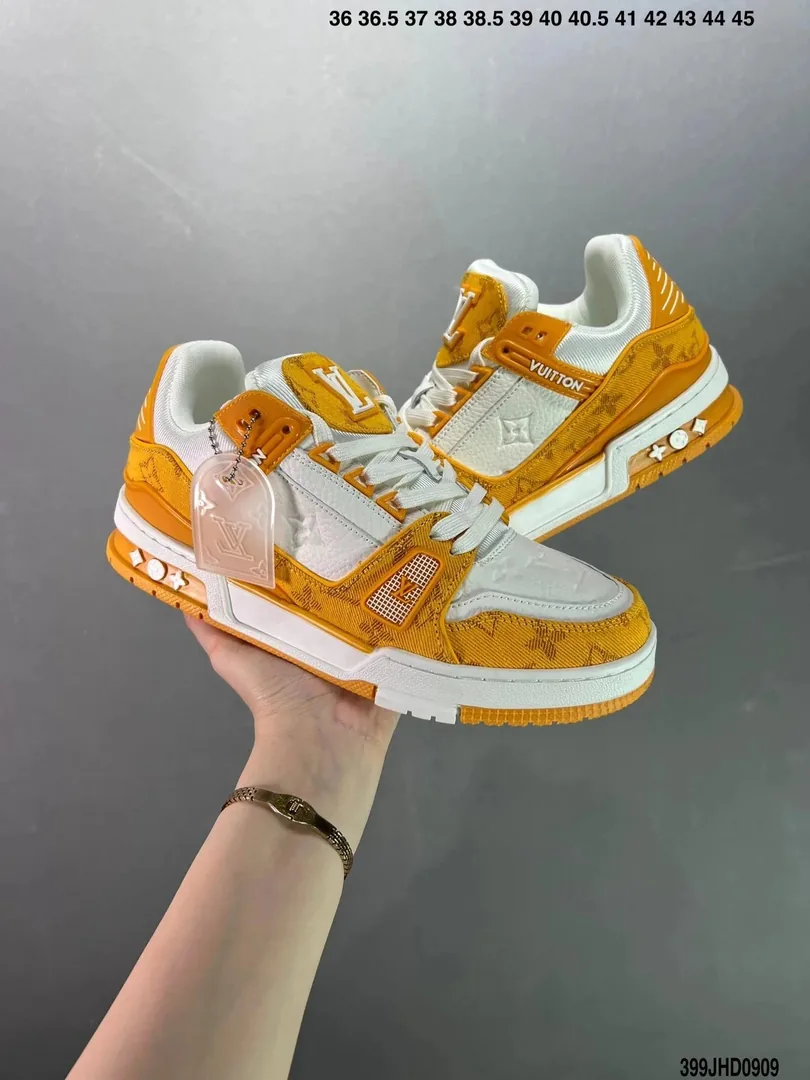 Louis Vuitton LV x Nike Air Force 1 VT Trainers — Photo 8