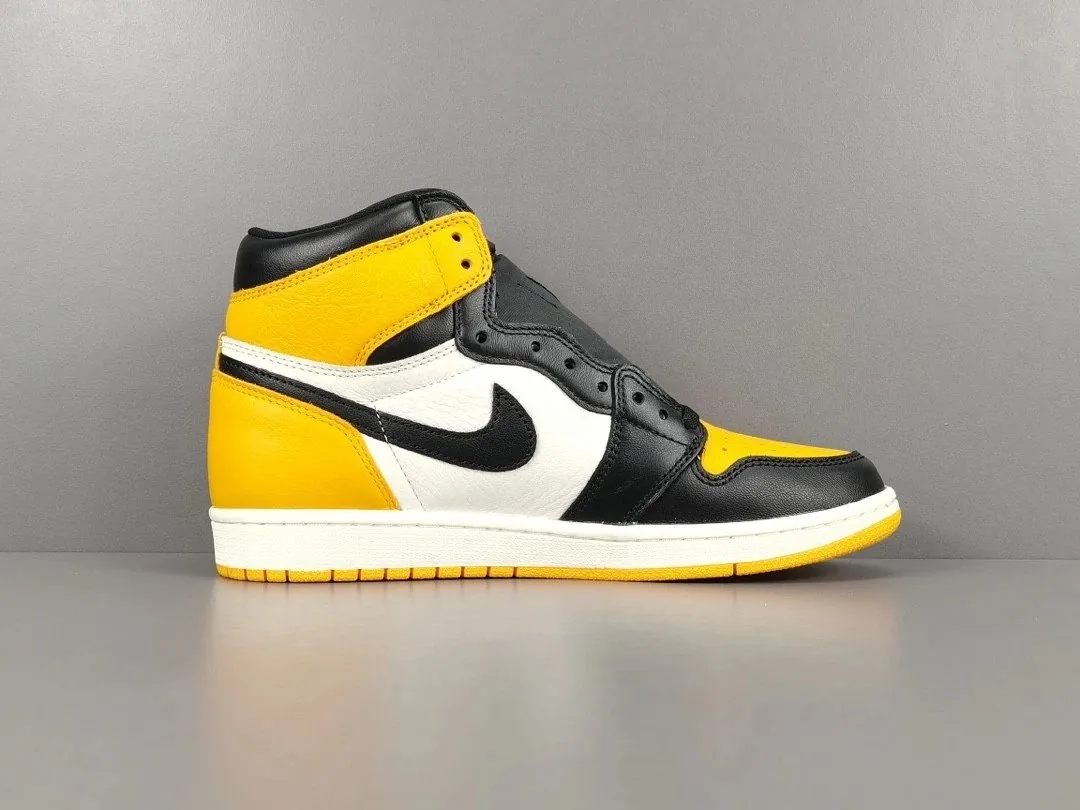 Air Jordan 1 High Taxi — Photo 12