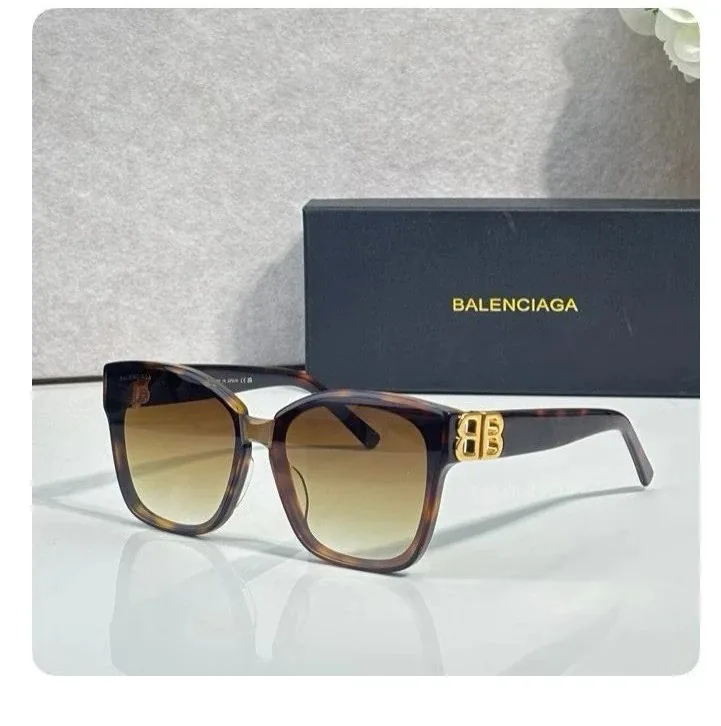 Balenciaga BB Logo Oversized Sunglasses — QC