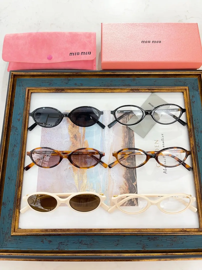 Miu Miu Round Optical Glasses — Photo 15