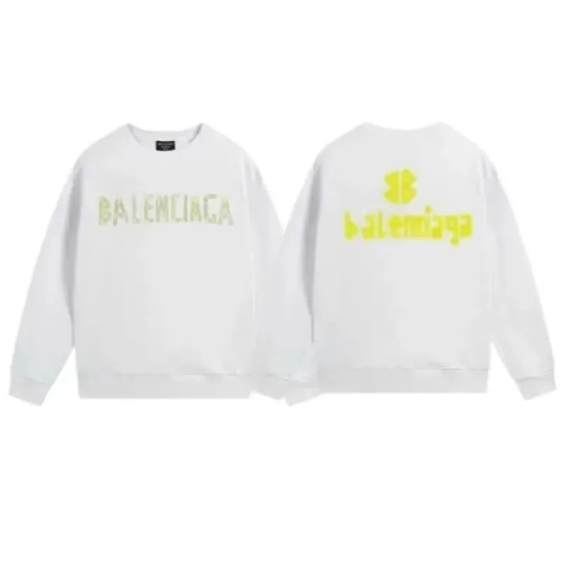 Heavyweight Crewneck Sweatshirt — Photo 15