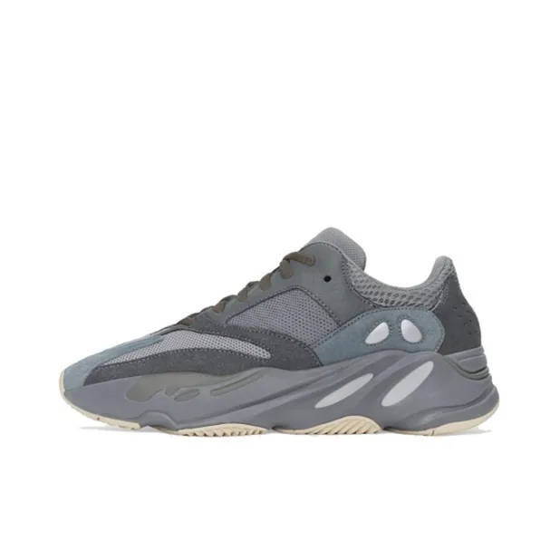 Adidas Yeezy 700 Low-Top Lace-Up Sneakers — Photo 12