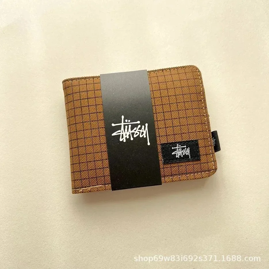 Bifold Card Wallet — Photo 12