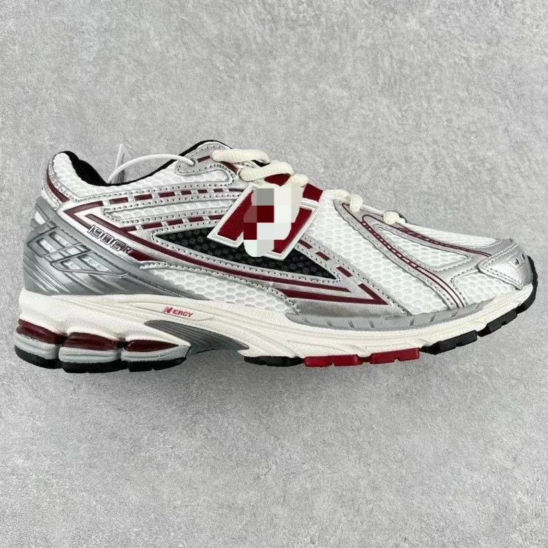 New Balance 1906R Runners — Photo 4