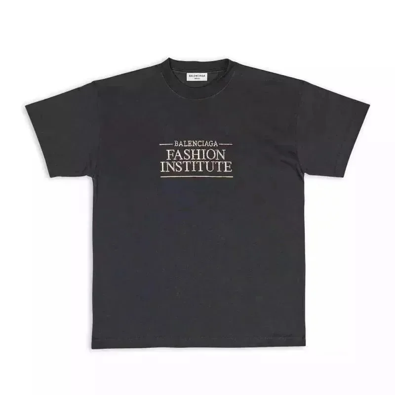 Balenciaga T-Shirt — Photo 15