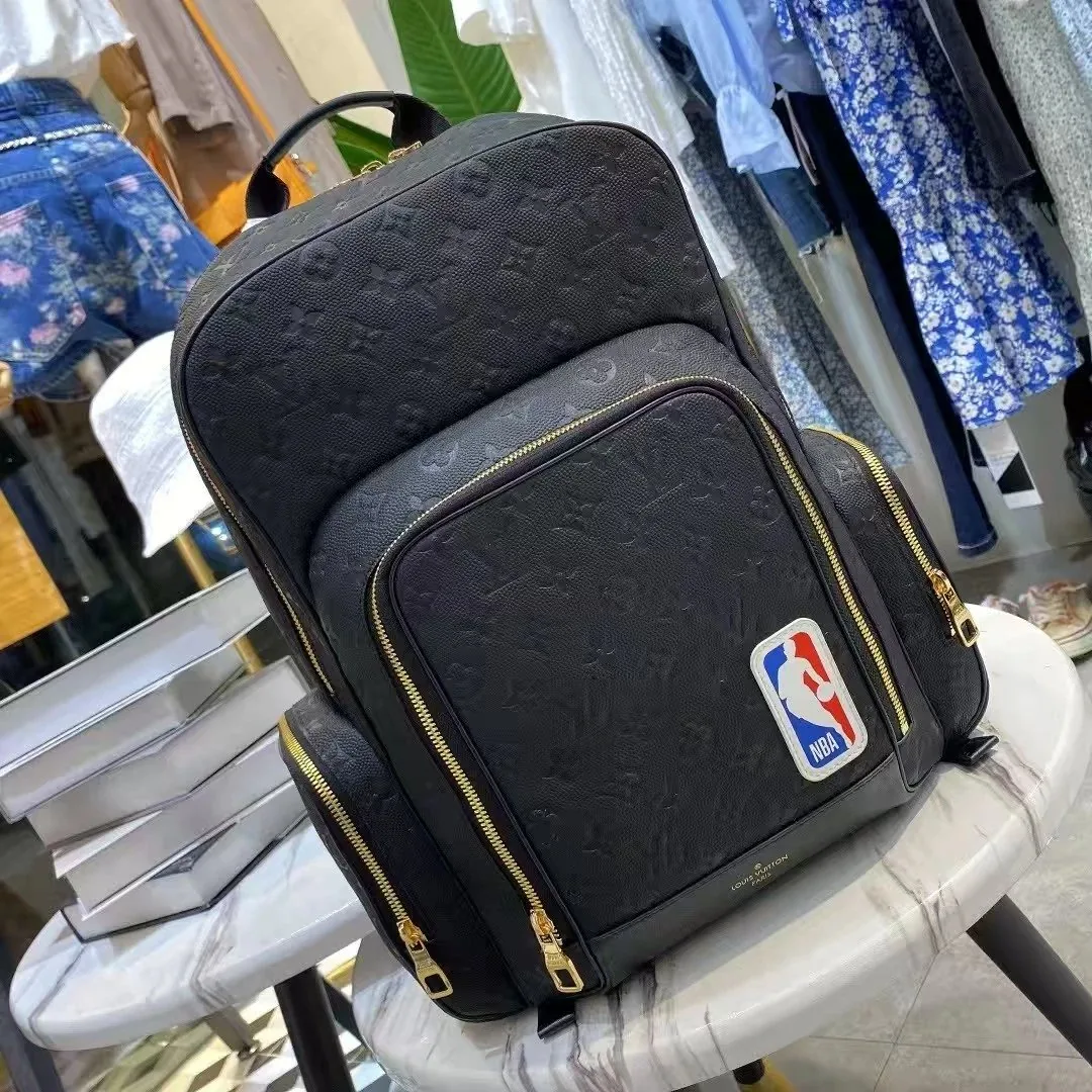 Louis Vuitton Leather Shoulder Bag
