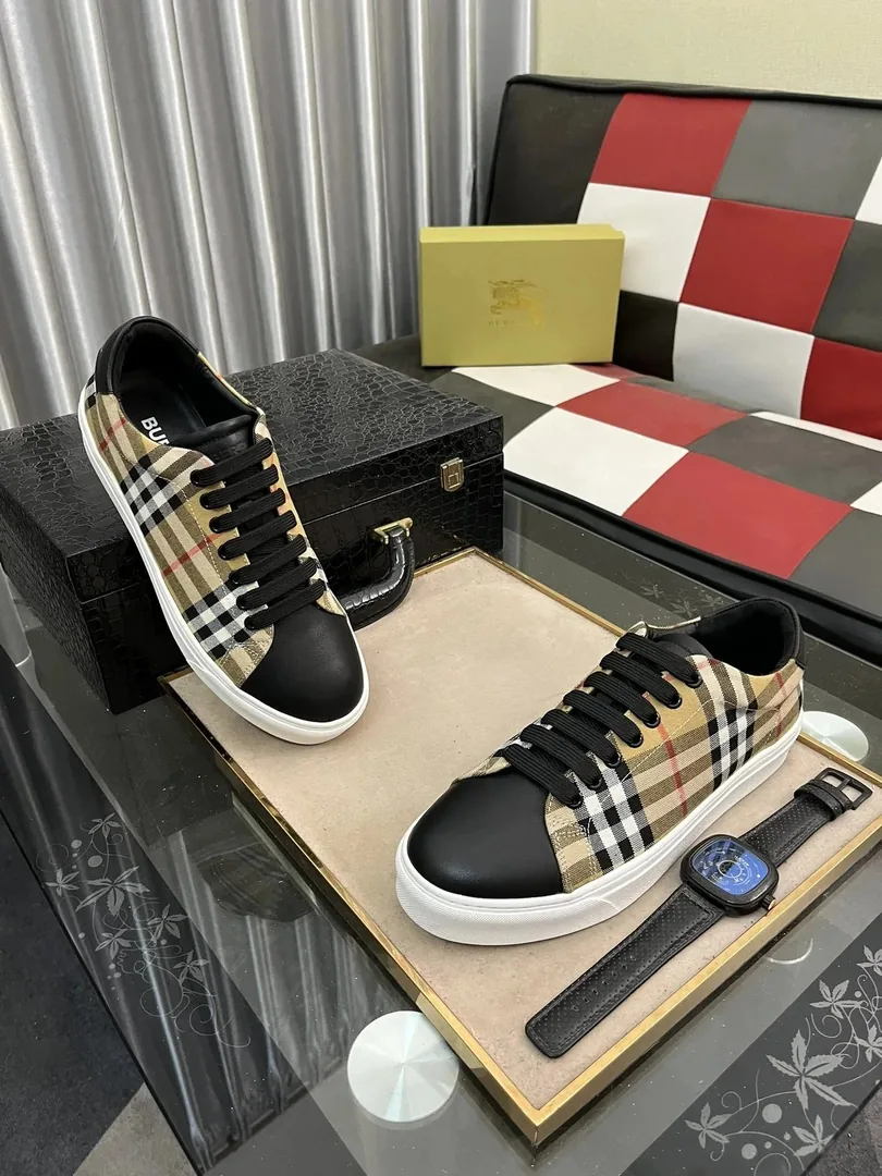 Burberry Balenciaga Skate Shoes — Photo 12