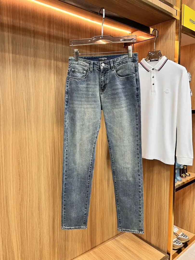 Denim Tears Cotton Wreath Jeans Collection — Photo 9
