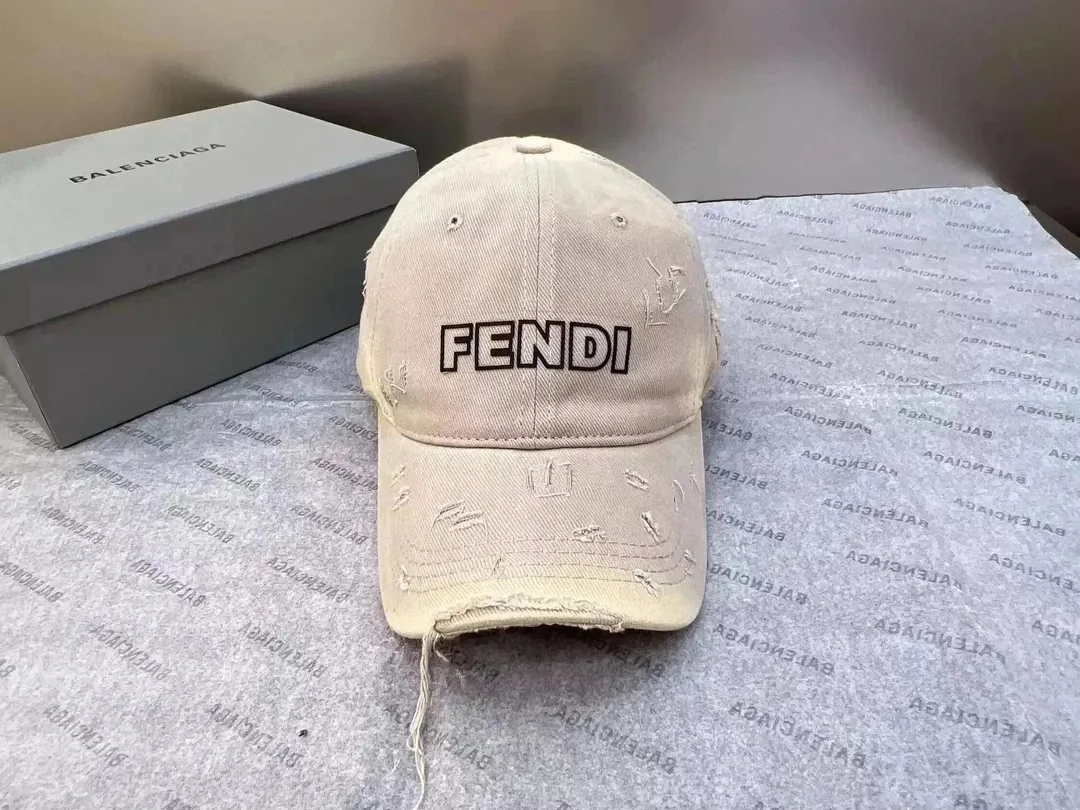 Fendi FF Monogram Baseball Cap — Photo 14