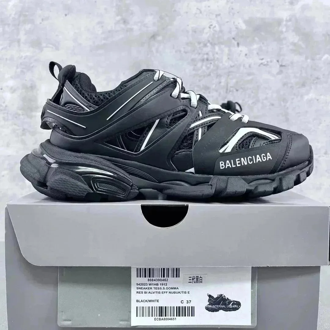 Balenciaga Track White Athletic Sneakers — Photo 8