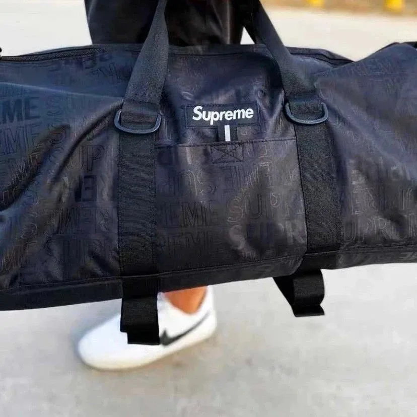 Supreme Crossbody Gym Bag — Photo 5