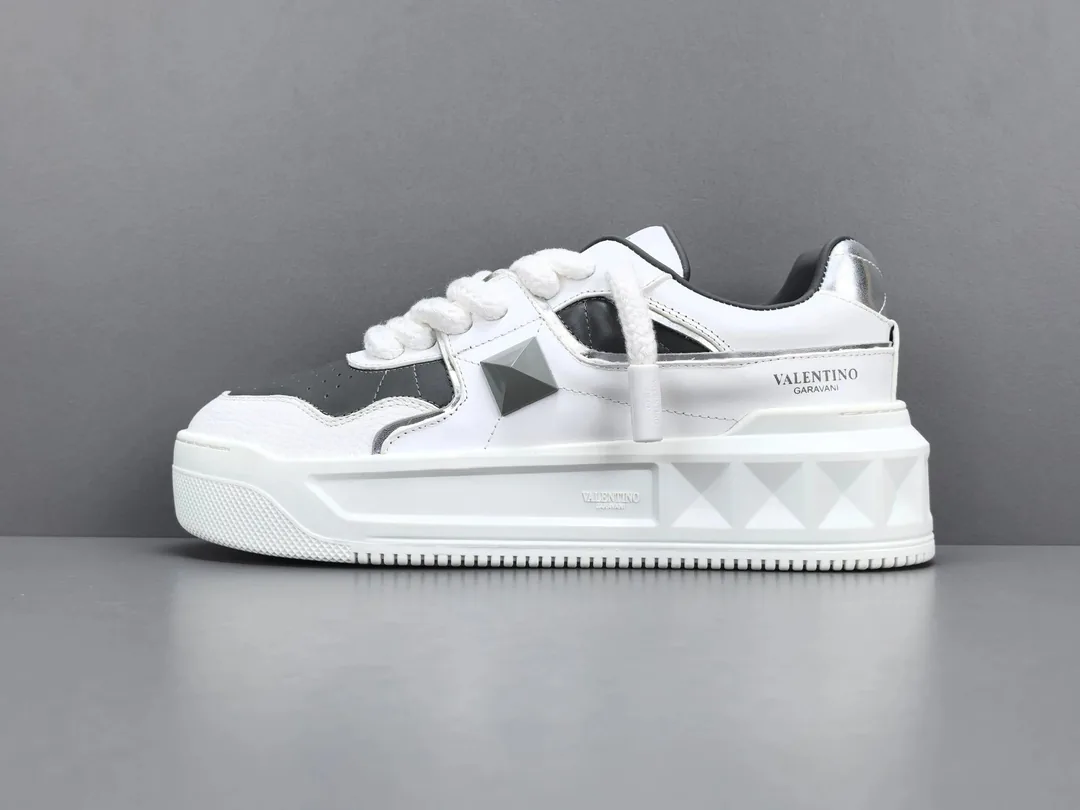 Valentino Black White Stud Sneakers — photo 4