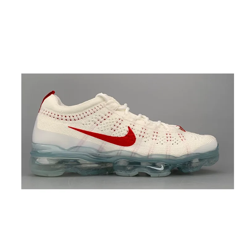 Colorful Nike Air Max Trainers — Photo 14