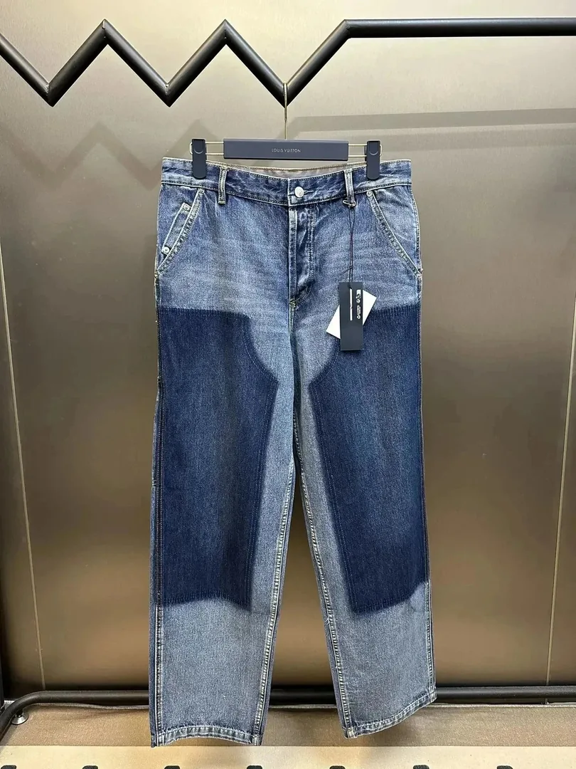 Classic Denim Jeans — Photo 2