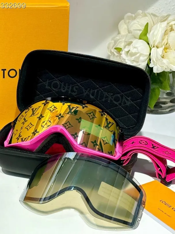 Snow Goggles — QC