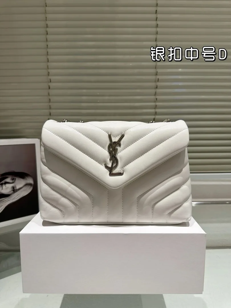 YSL Bag — Photo 11