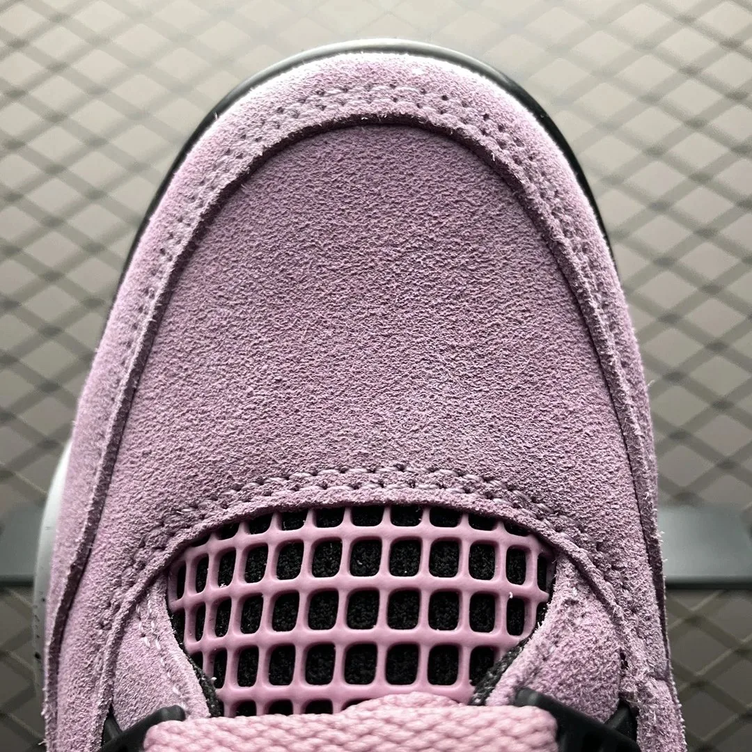 Air Jordan 4 Orchid — Photo 7