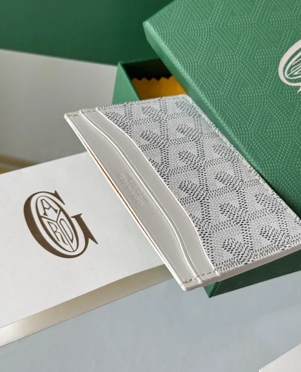 Goyard Leather Card Holder — Photo 12