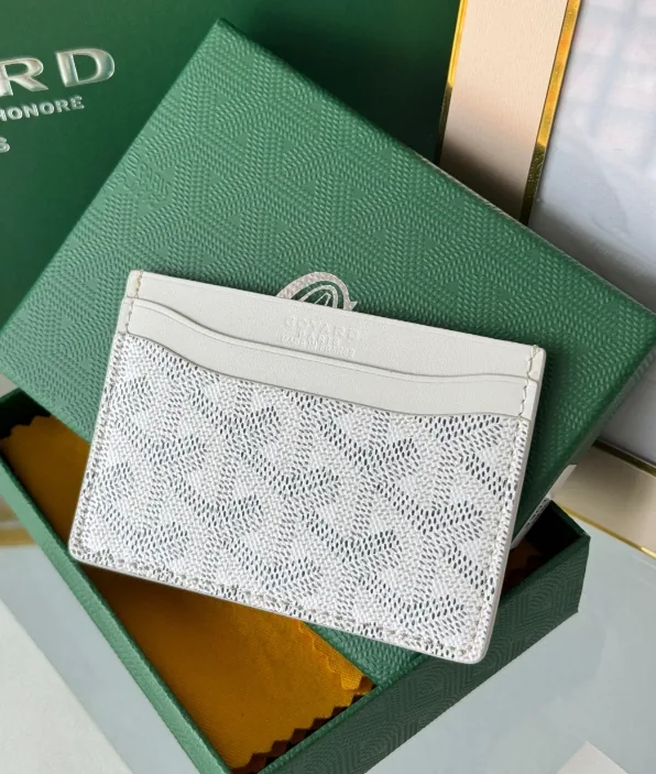 Goyard Leather Card Holder — Photo 13