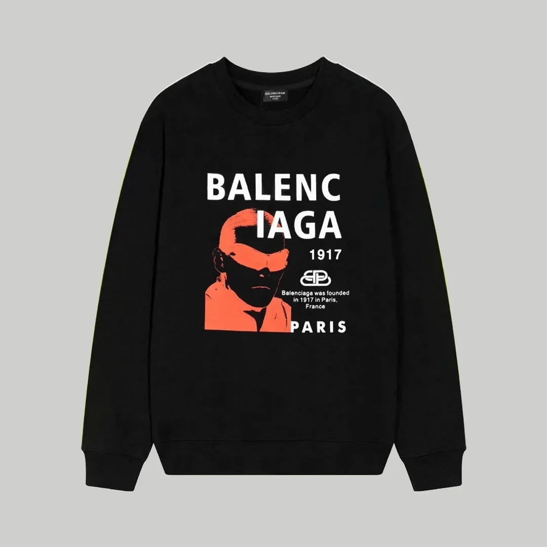 Long-Sleeve Tee — Photo 9