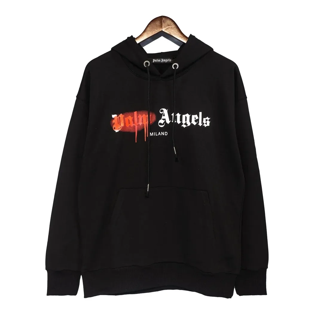 Long-Sleeve Tee — Photo 13
