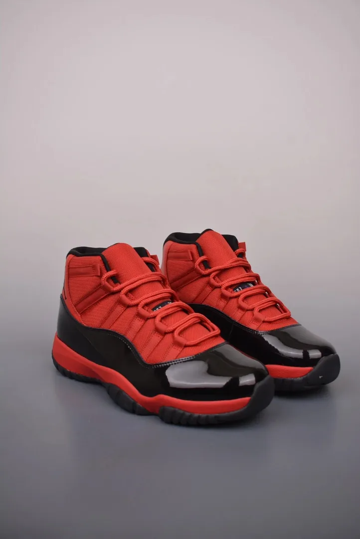 Air Jordan 11 Defining Moments — Photo 2