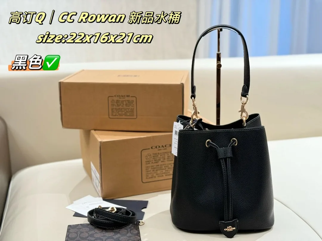 Coach Bucket Bag — photo 2