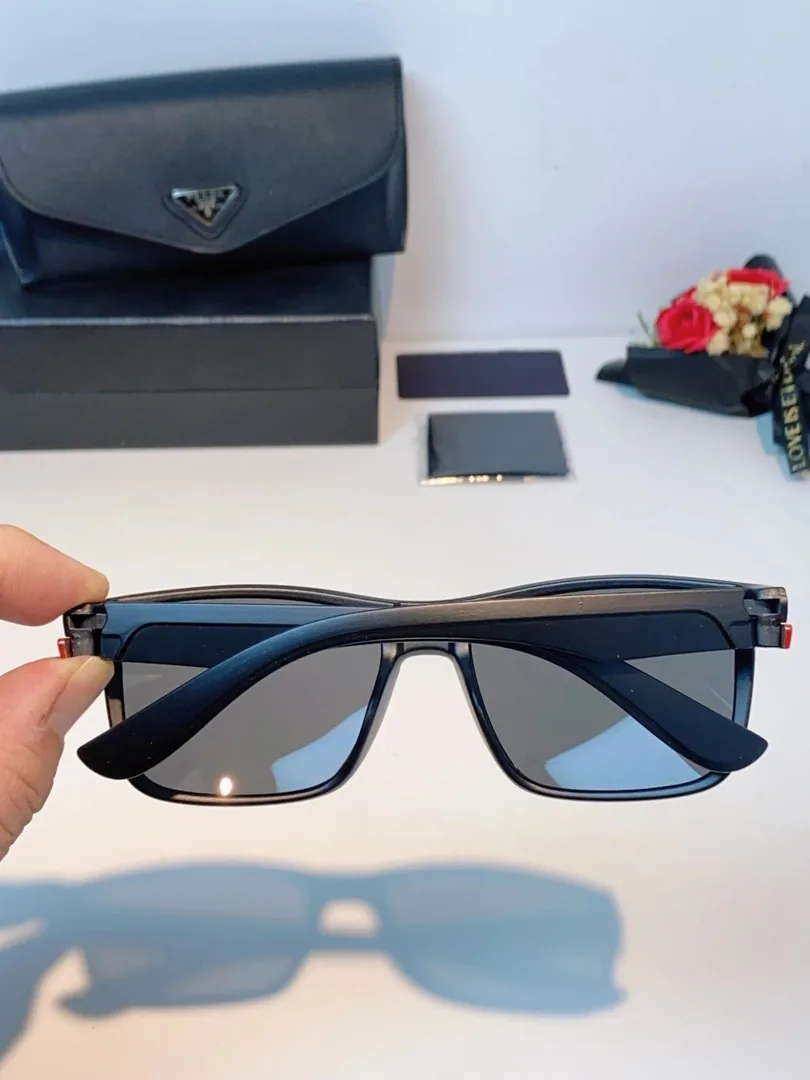 Everyday Sunglasses — QC