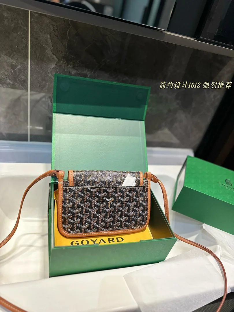 Goyard Plumet Envelope Wallet On Chain — photo 9