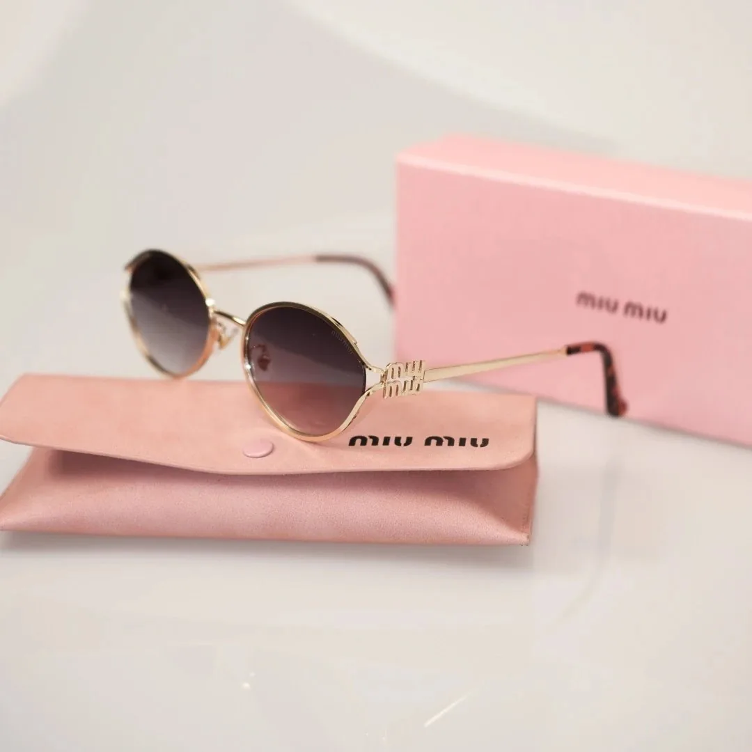 Miu Miu Sunglasses — photo 7