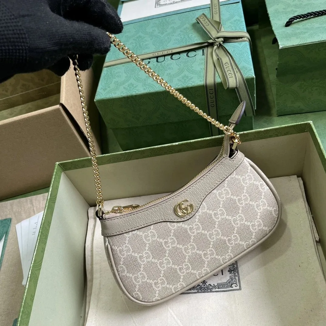Gucci Mini Handle Underarm Bag — Photo 9