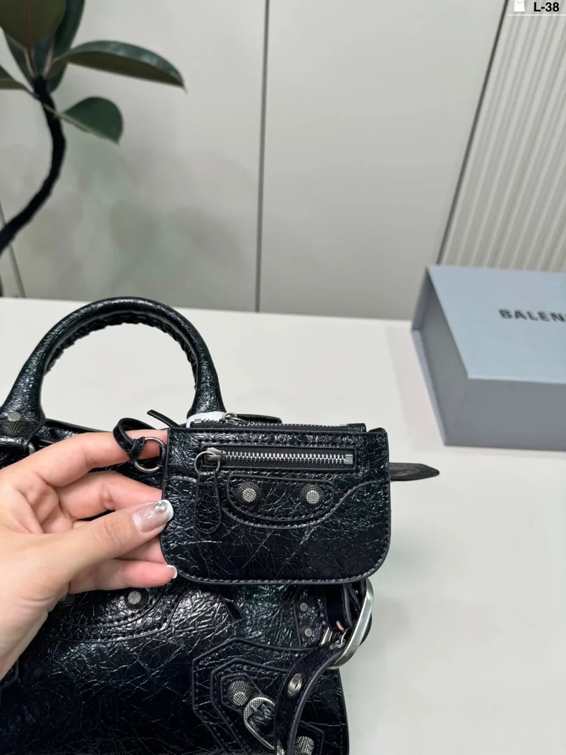 Balenciaga City Moto Bag — photo 9