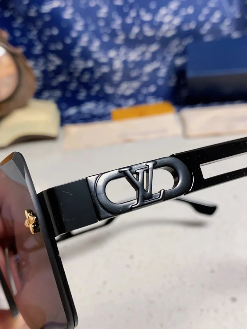 Gold Irregular Metal Sunglasses — QC